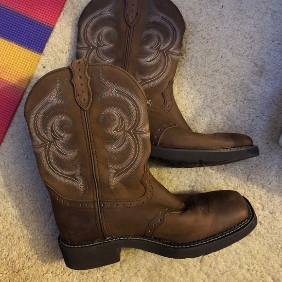 Justin Boots Shoes - Ladies Justin Boots 9.5B